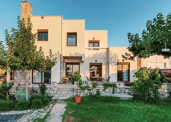 Hillwings Villa