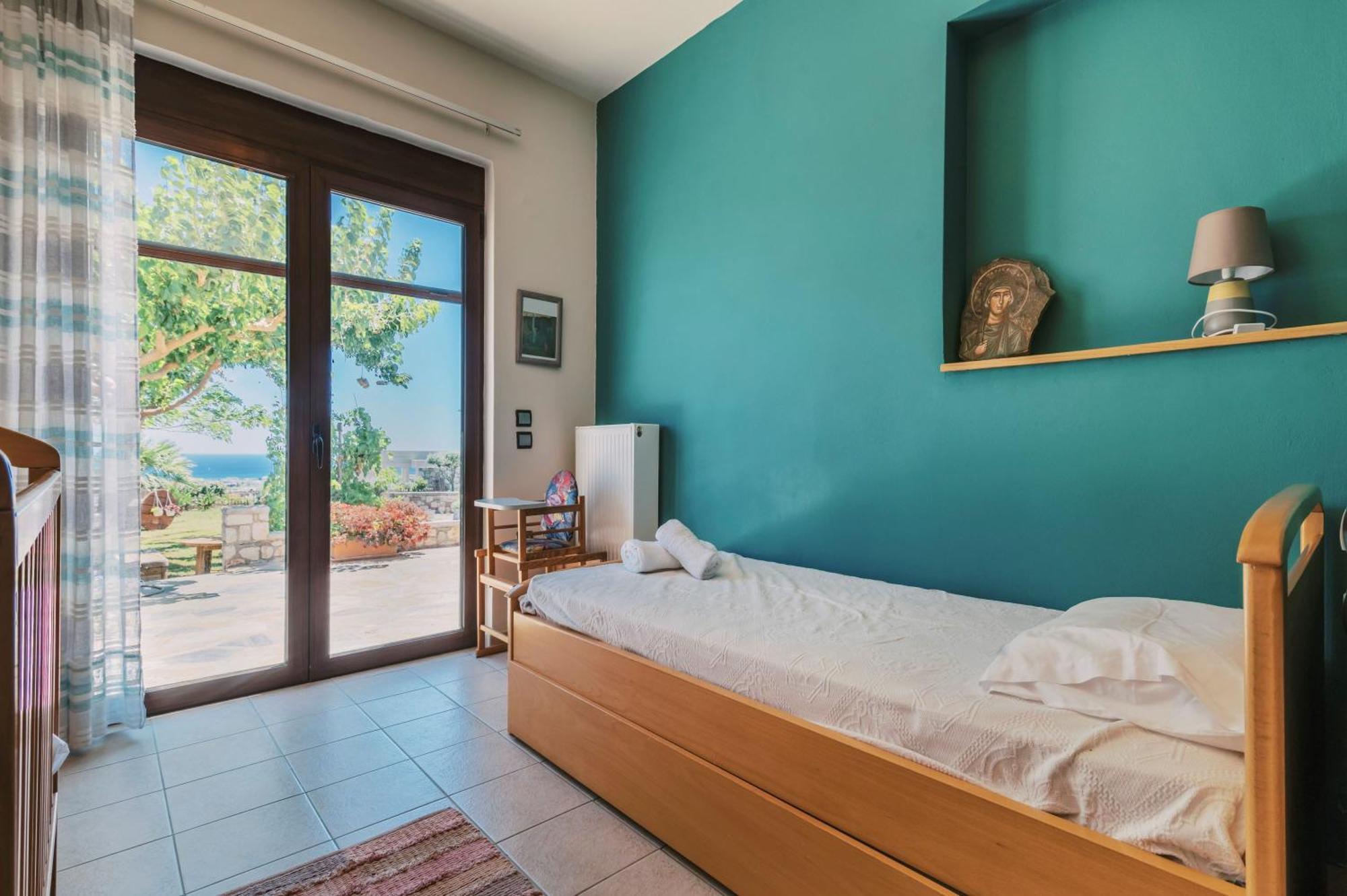 Hillwings Villa *